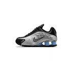 Baskets Nike Shox R4 Gs - Noir Et Argent