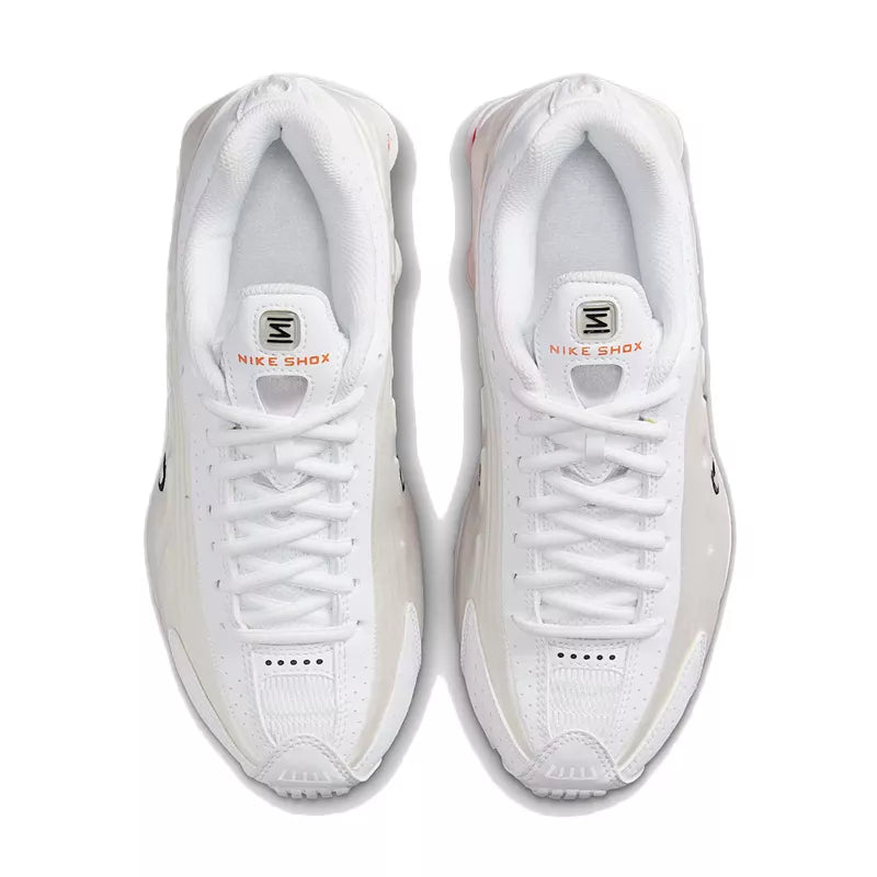 Baskets Nike Shox R4 Gs - Blanc Et Rouge