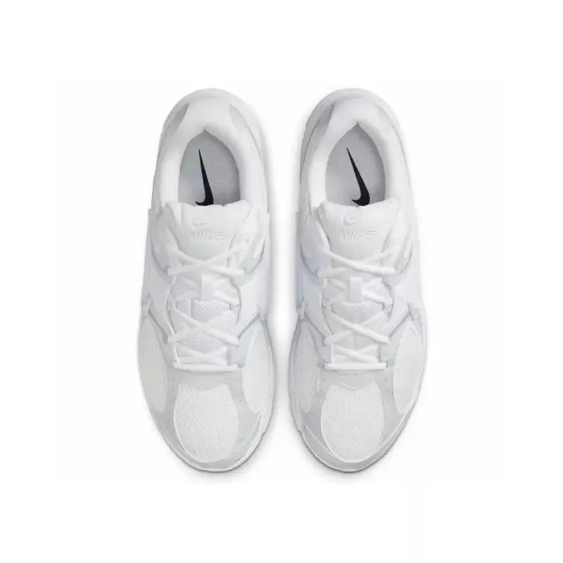 Nike V5 Rnr Sneakers - White, Silver