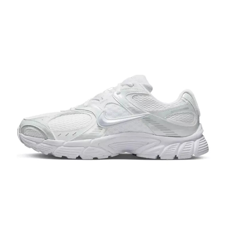 Nike V5 Rnr Sneakers - White, Silver