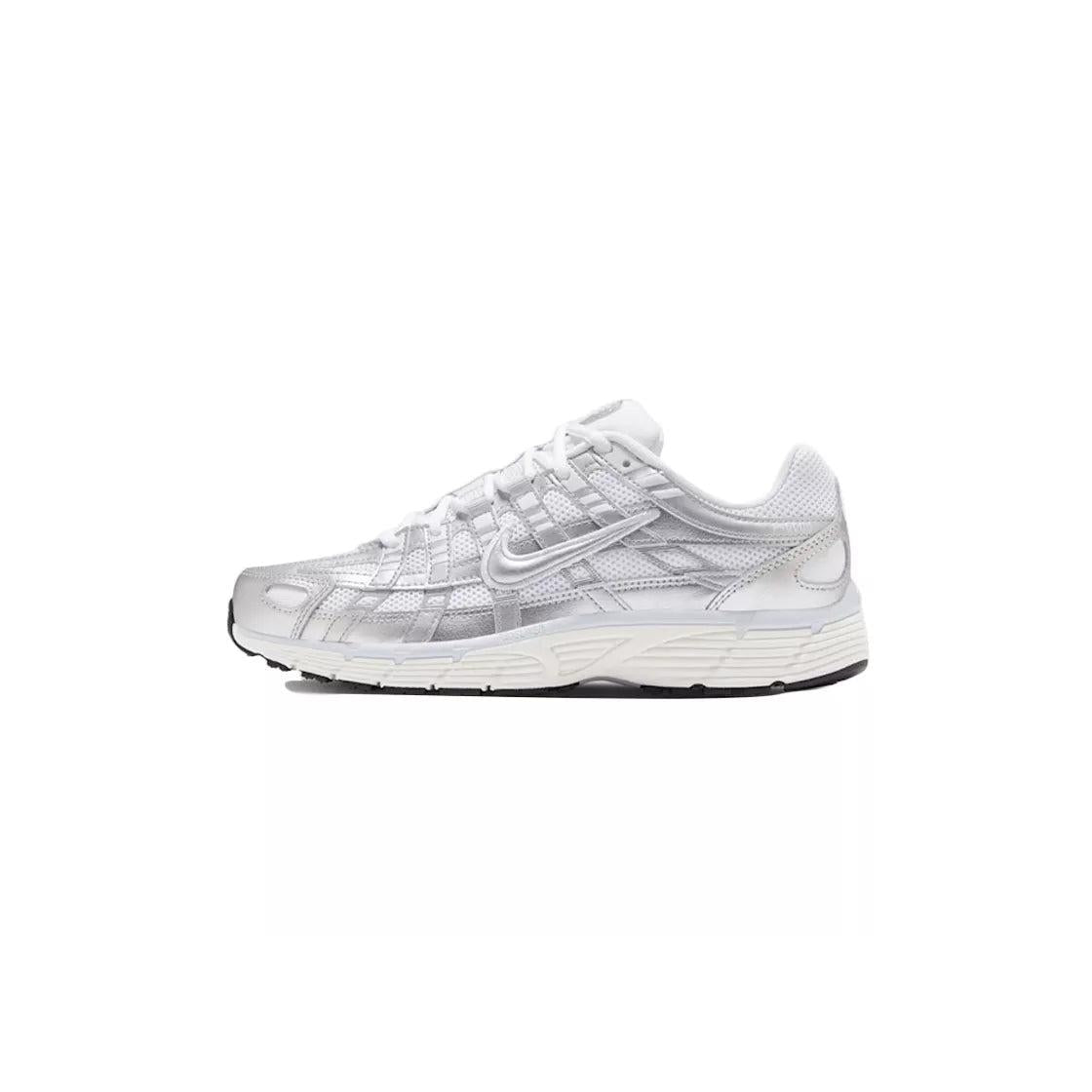 Nike Wms P-6000 Zapatillas - Blanco/Plata/Gris