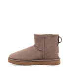 Bota Ugg Classic Mini II - Marrón