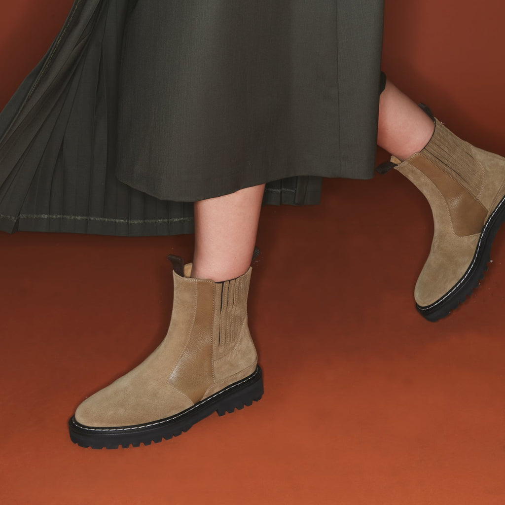 Botines Chelsea de cuero Ziggy verde oliva y gris