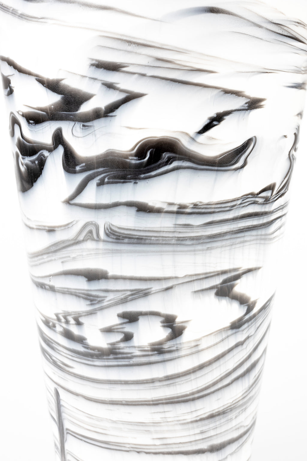 Conic S - Jarrón - Resina - Negro/Blanco/Gris