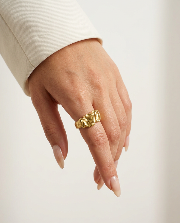 Velarya Ring