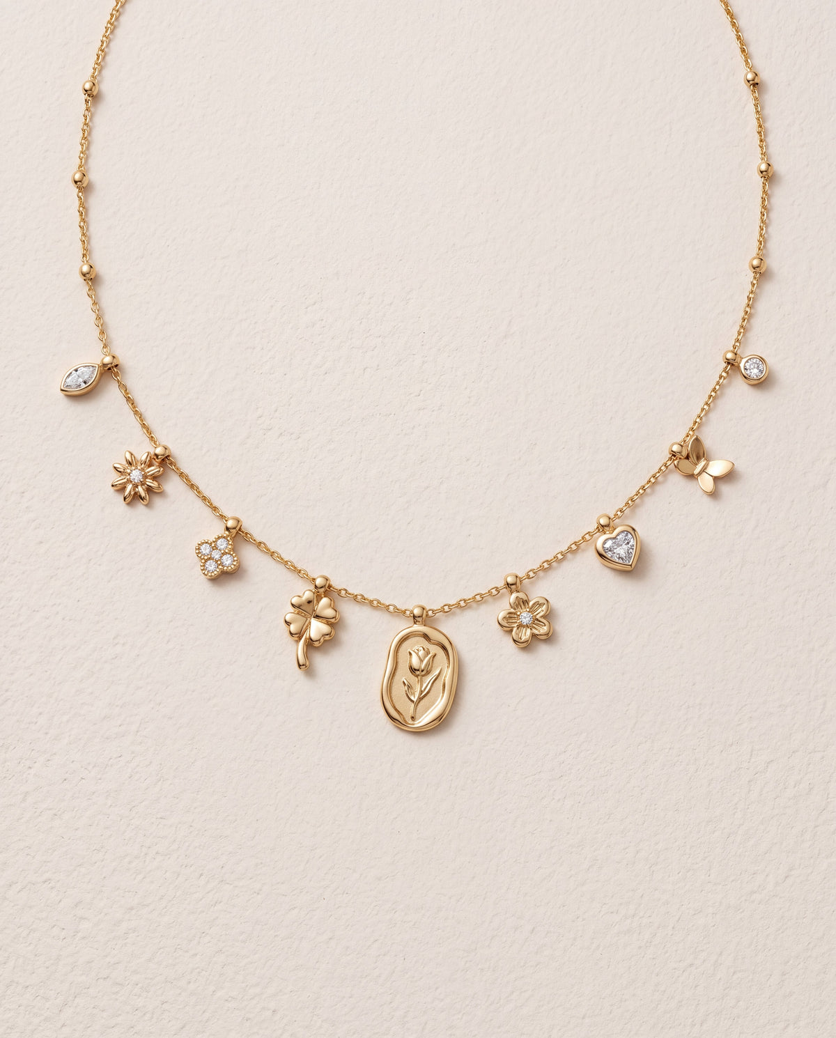 Collier Lio
