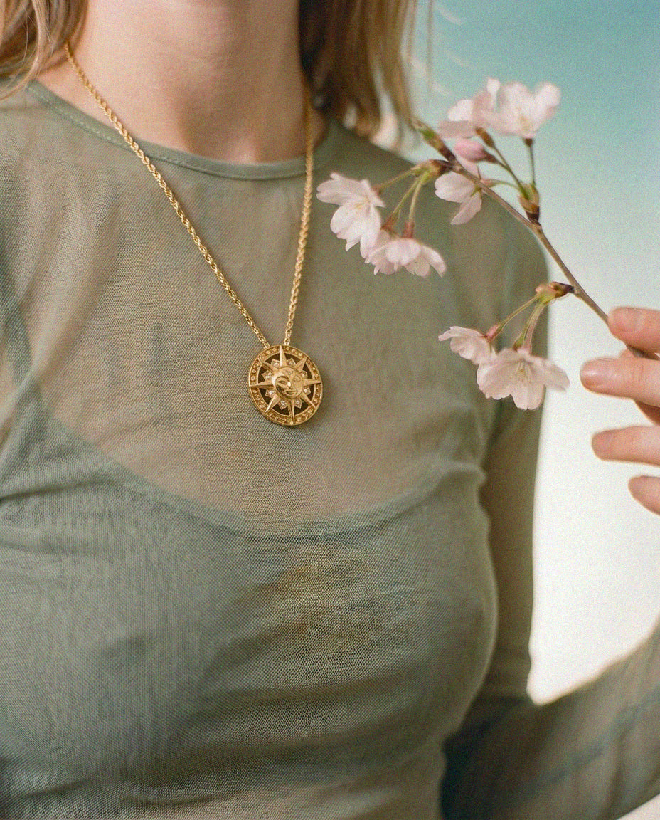 Christian Dior Collier Pendentif Soleil Félin Vintage