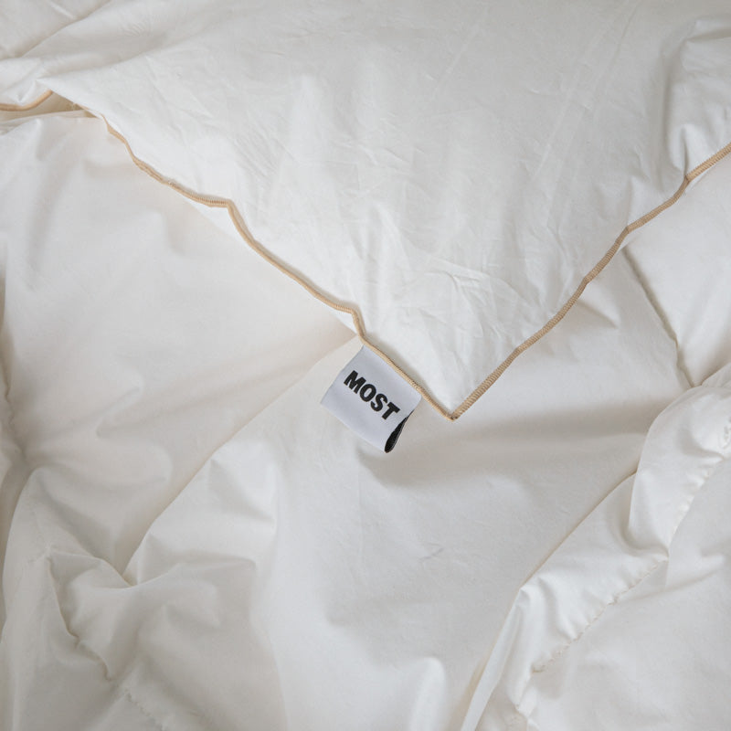 Couette Légère 100% Naturelle - Plumes & Duvet