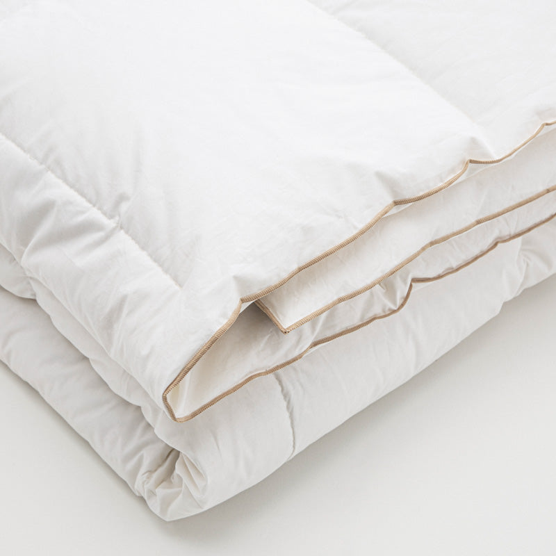 Couette Légère 100% Naturelle - Plumes & Duvet