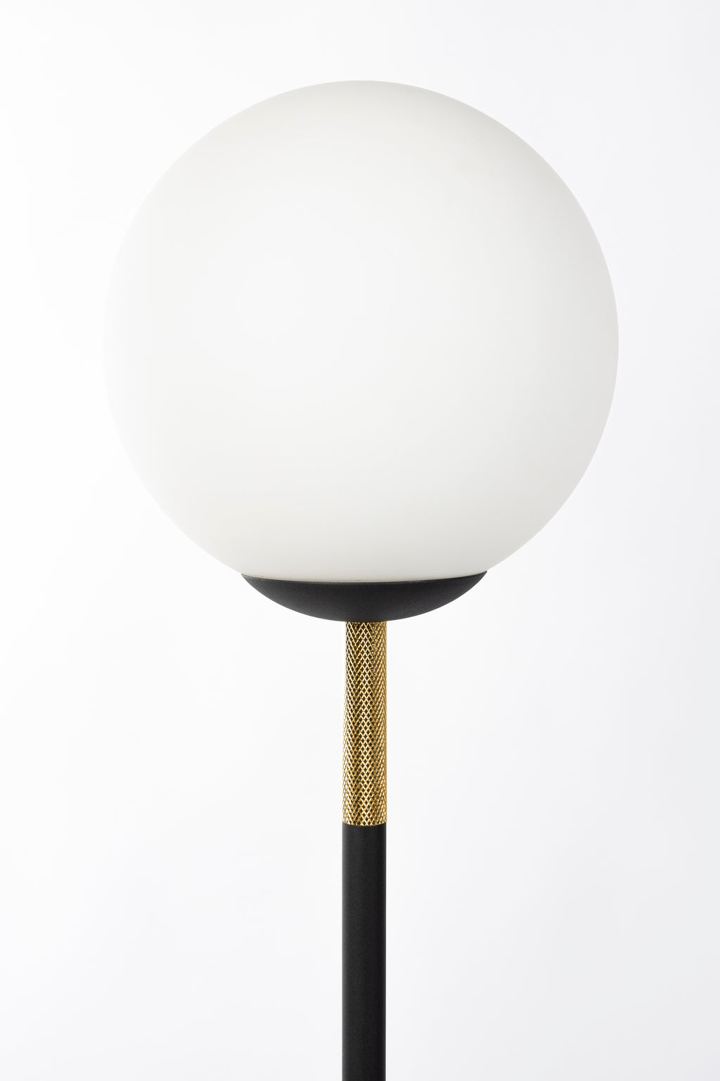 Orion Charge - Floor Lamp - Glass - Black