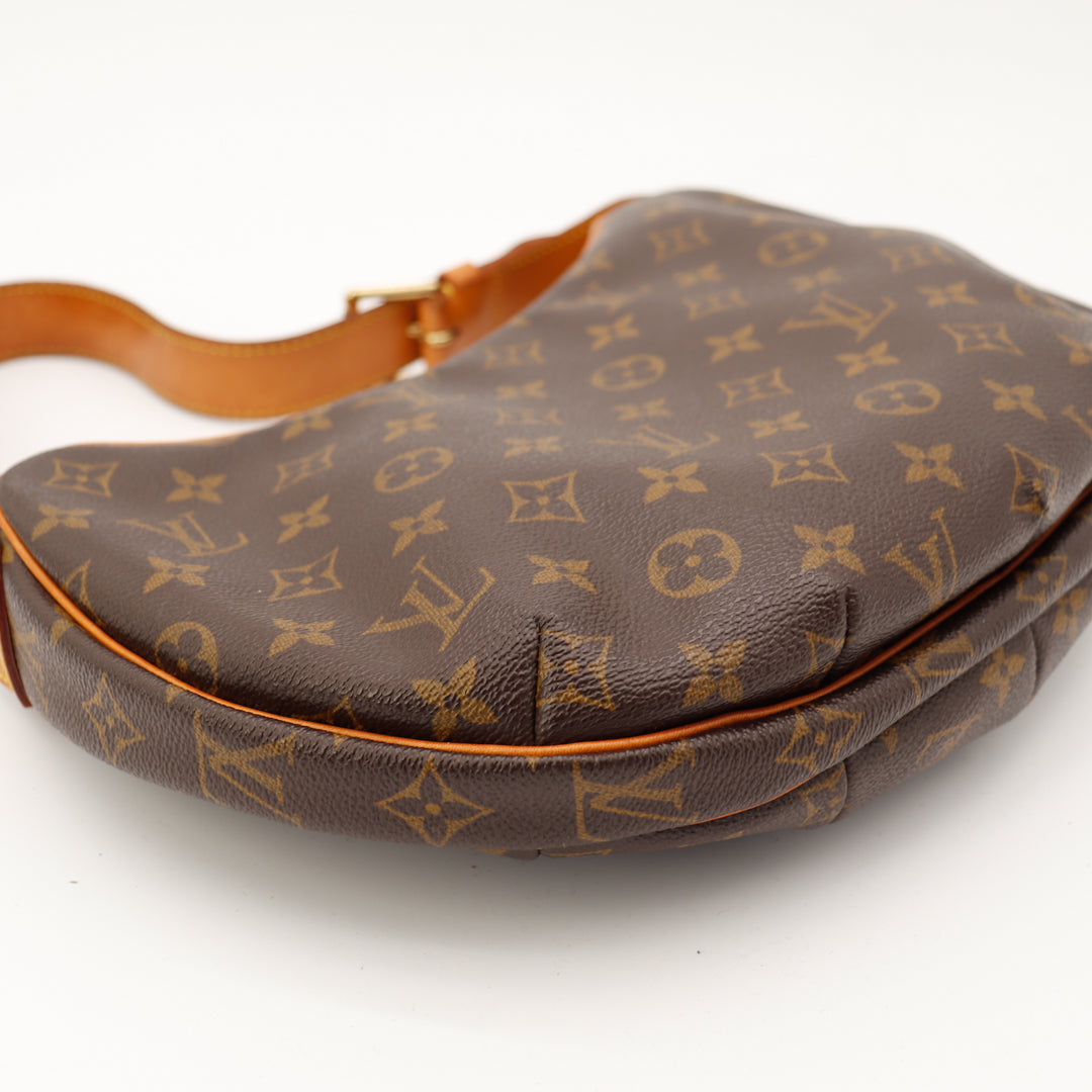 Le Croissant Mm Louis Vuitton
