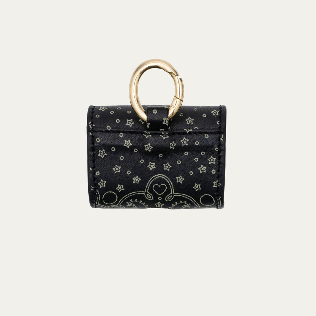 Estuche Jamie Airpod Estampado de bandana de cuero negro