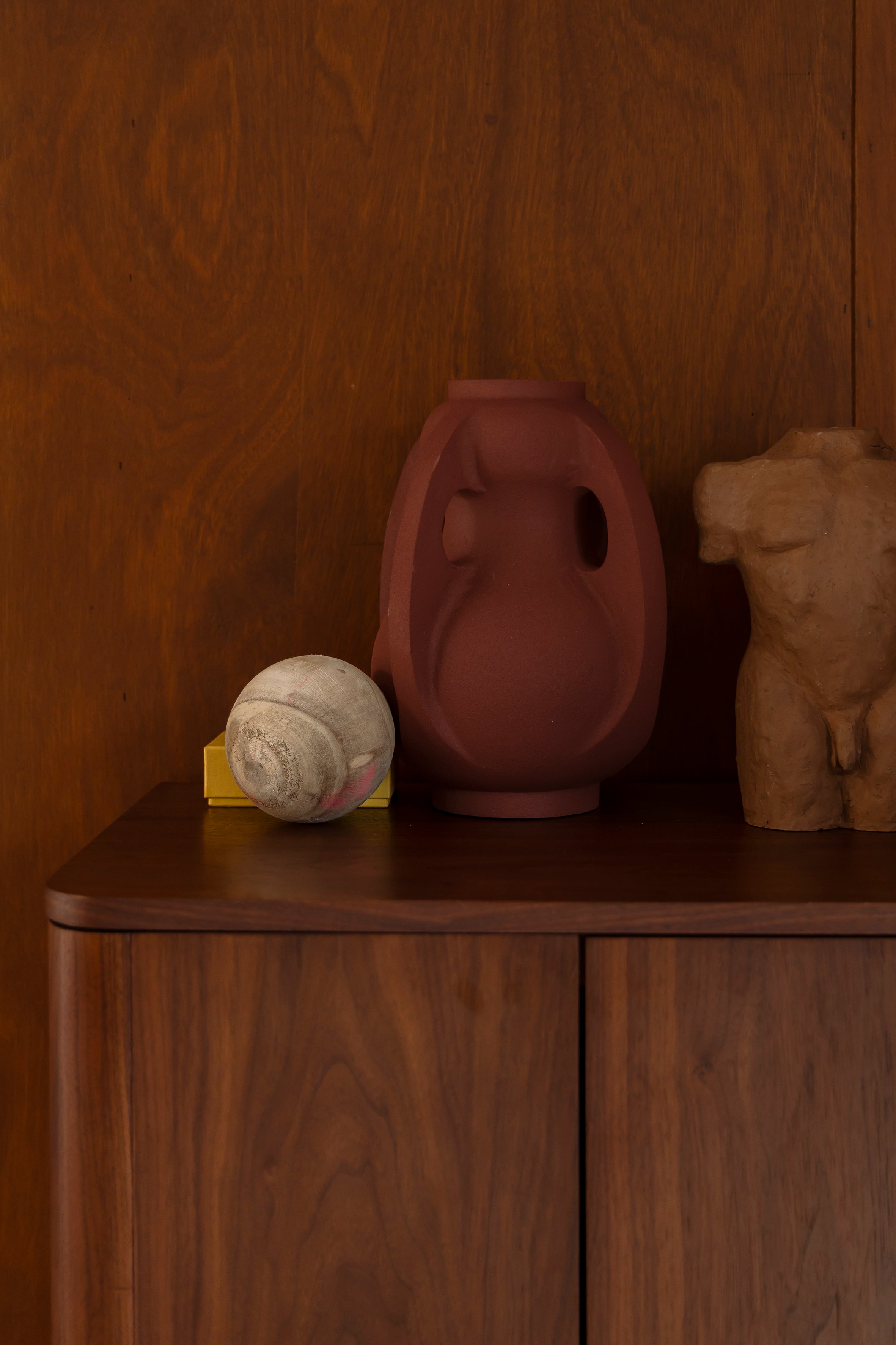 Thiago M - Vase - Aluminium - Rouge Terracotta
