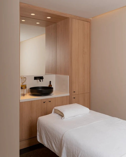 Spa Des Lumières Versailles - Tratamiento Facial Beau Domaine 1H Y Acceso Al Spa 1H (1 Persona)
