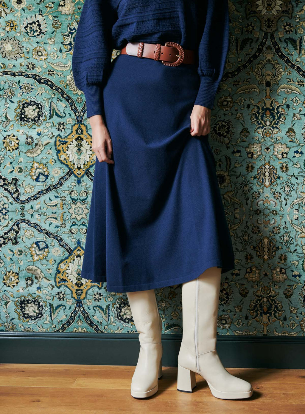 JASMINE NAVY KNIT SKIRT PETITE MENDIGOTE