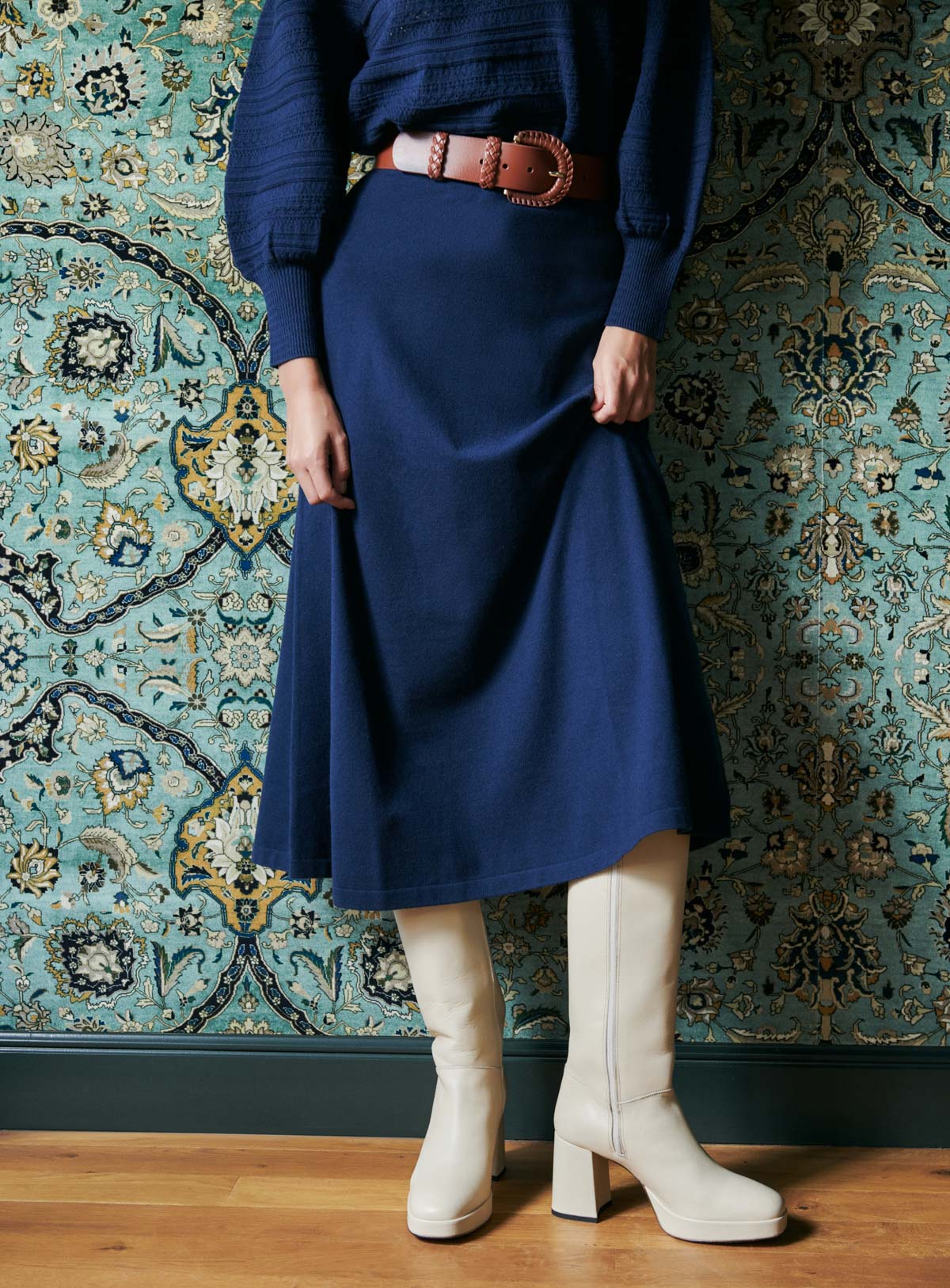 JASMINE NAVY KNIT SKIRT PETITE MENDIGOTE