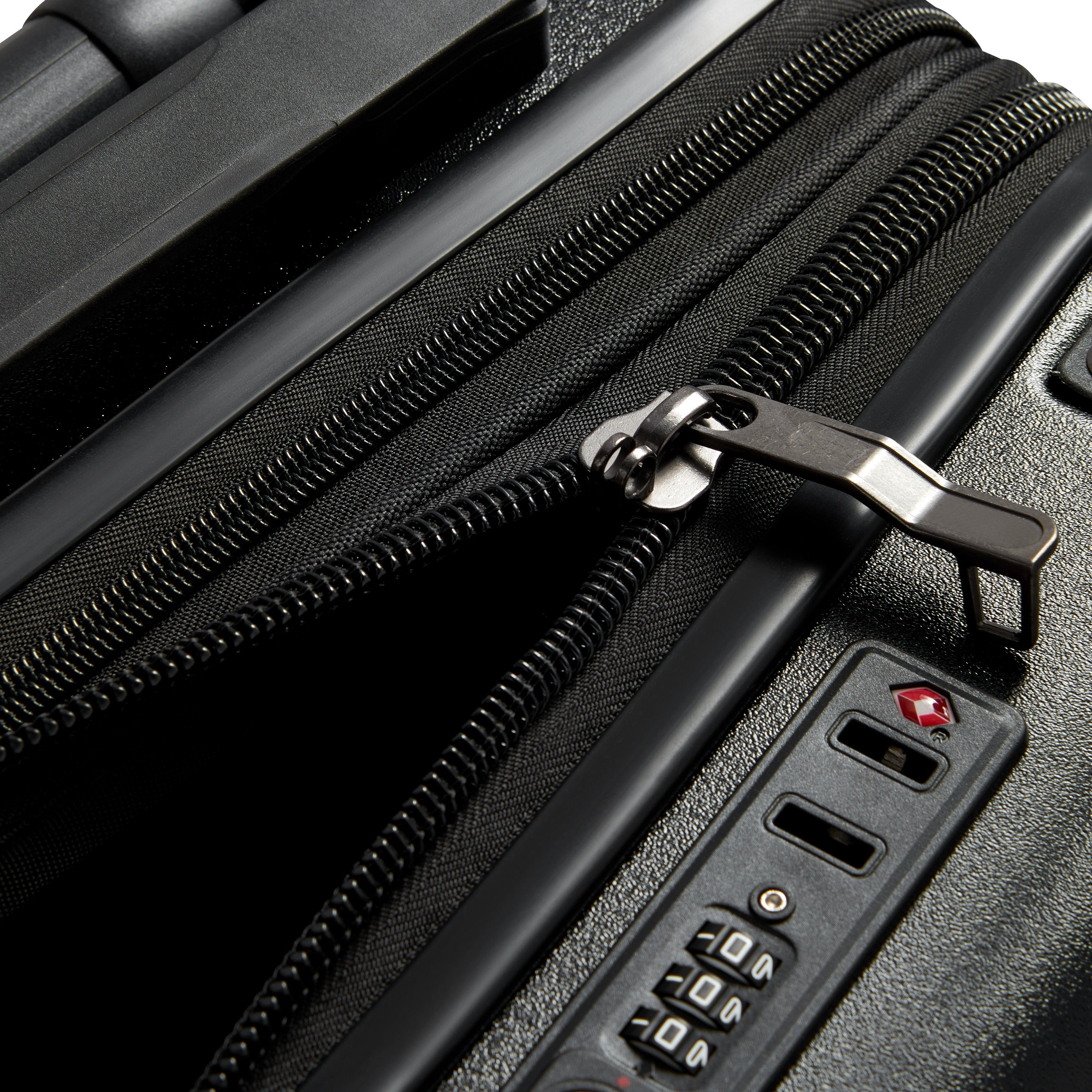 Jeep Cabin Suitcase - Black