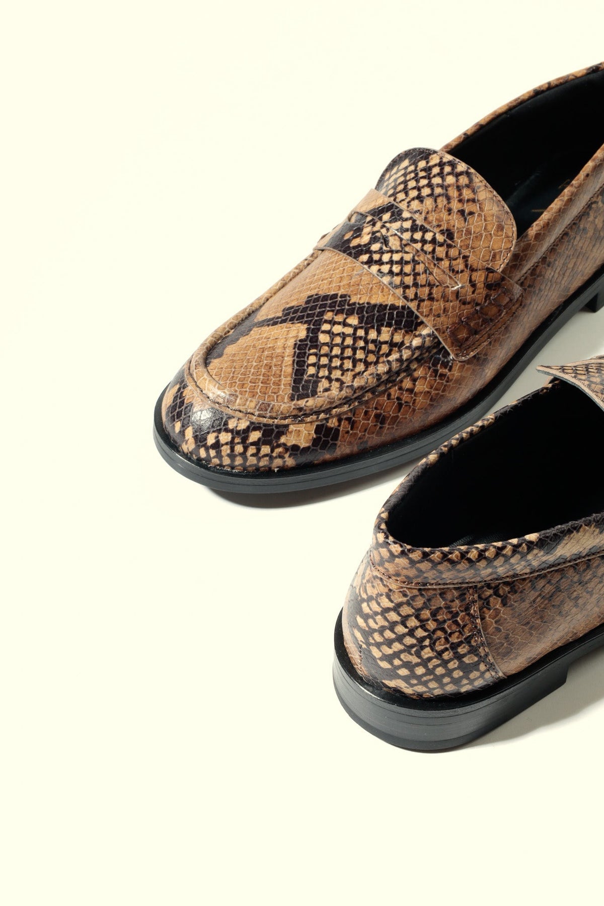 Mocassins Emilia Snake - Taupe