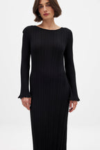 Robe Longue En Maille À Encolure Ronde Et Volants Noir