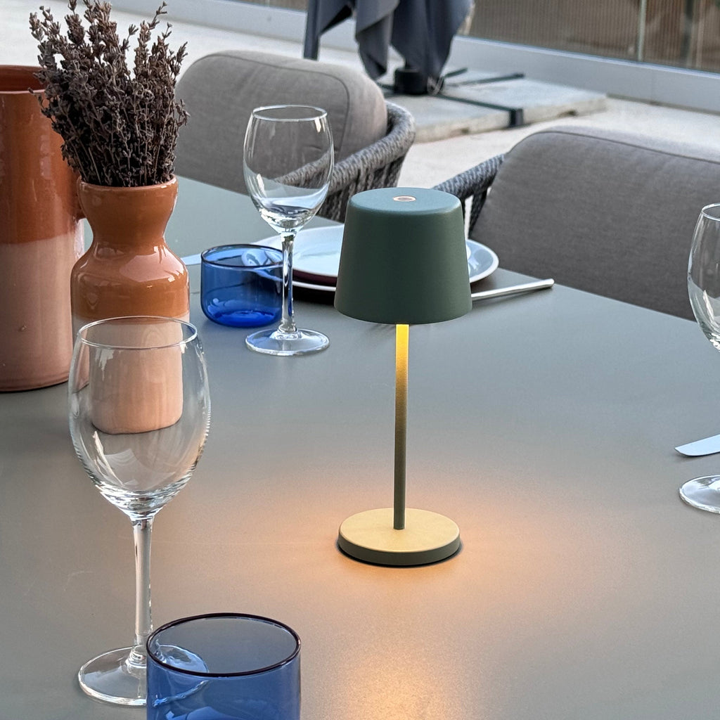 Kelly Mini - Lámpara de mesa inalámbrica - Acero - Verde
