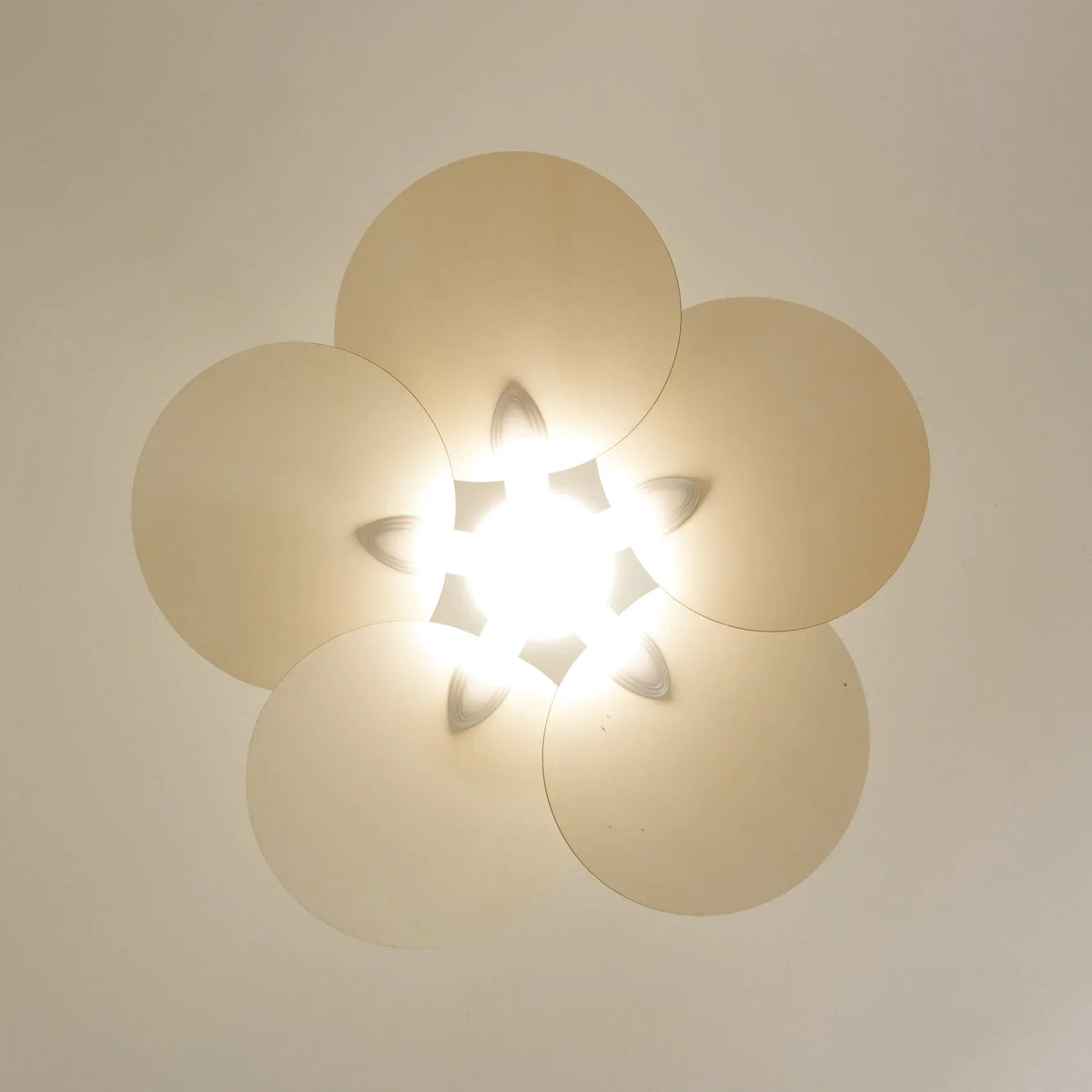 Lotus | Ceiling Fan – Ø 105 Cm