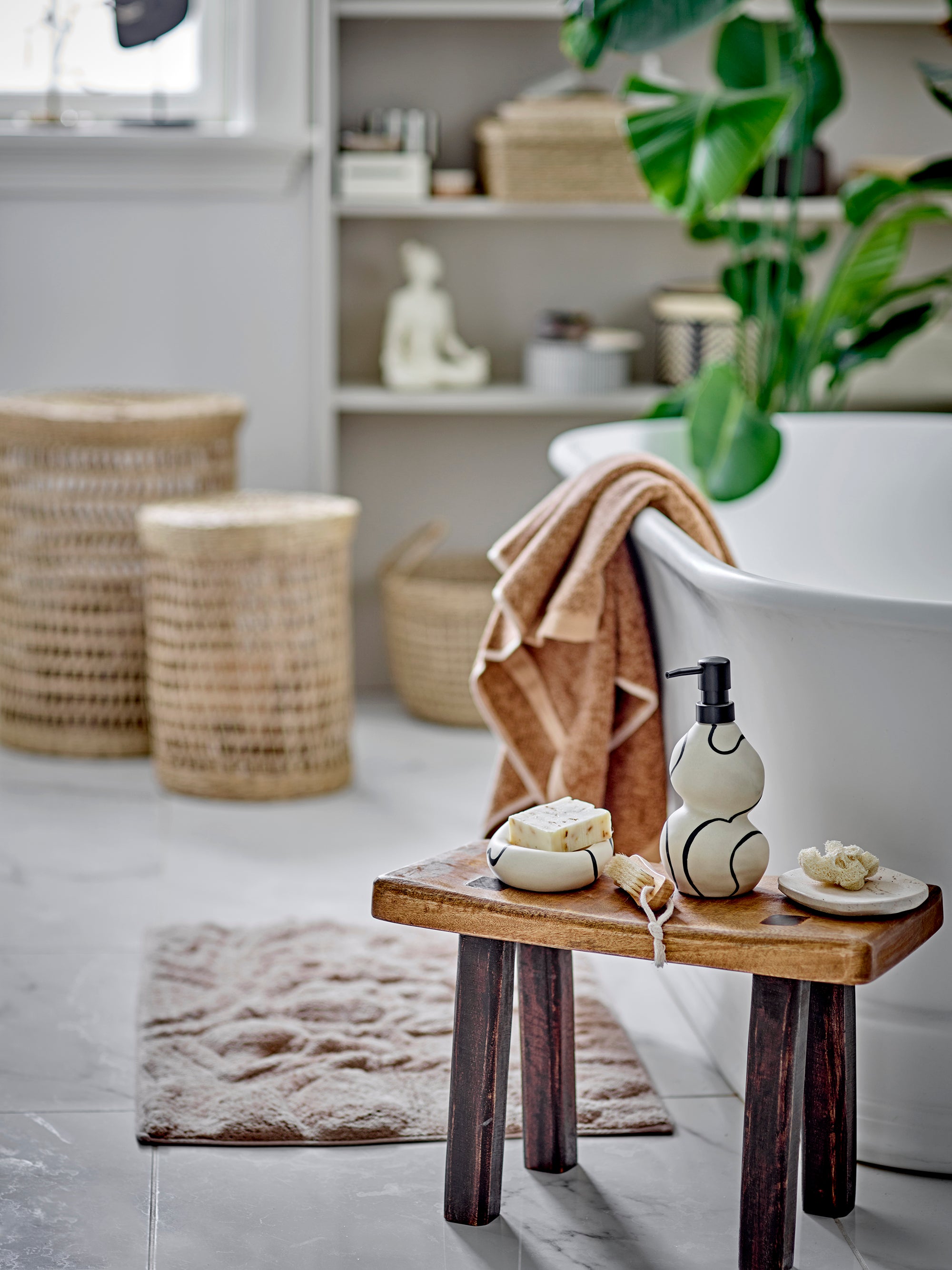Minna - Bowl - White - Stoneware