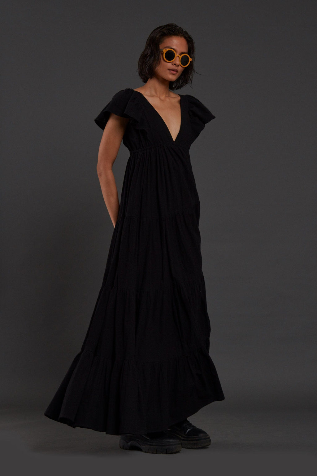 Robe Monette - Black