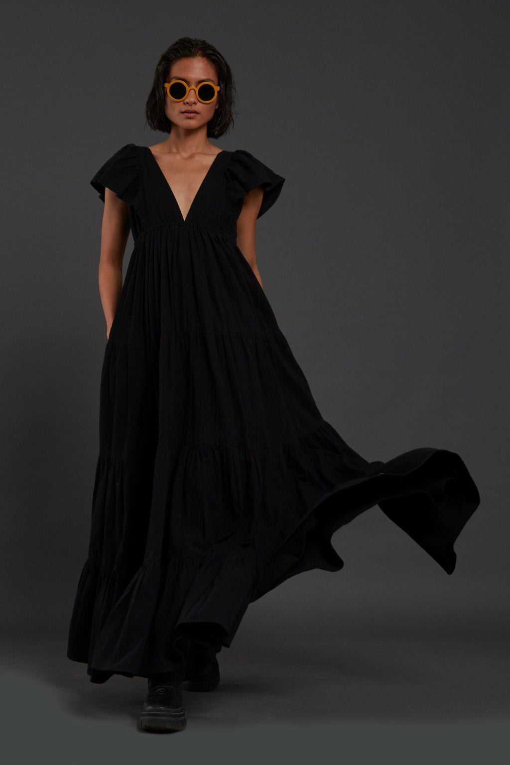 Robe Monette - Black