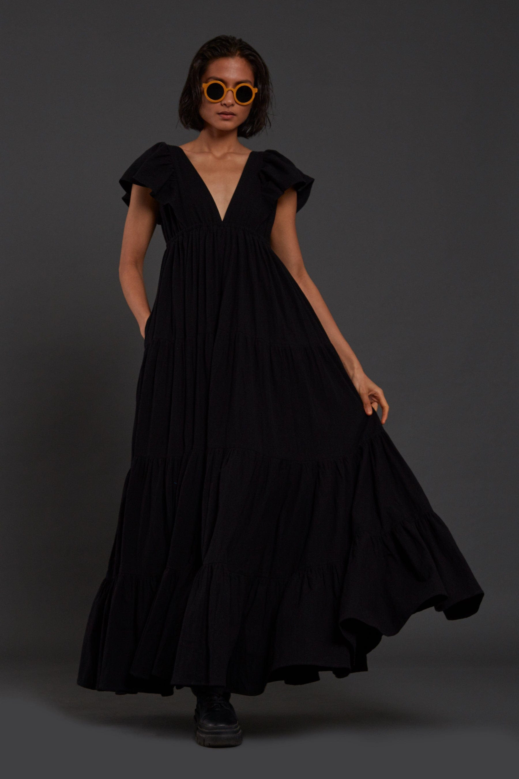 Robe Monette - Black