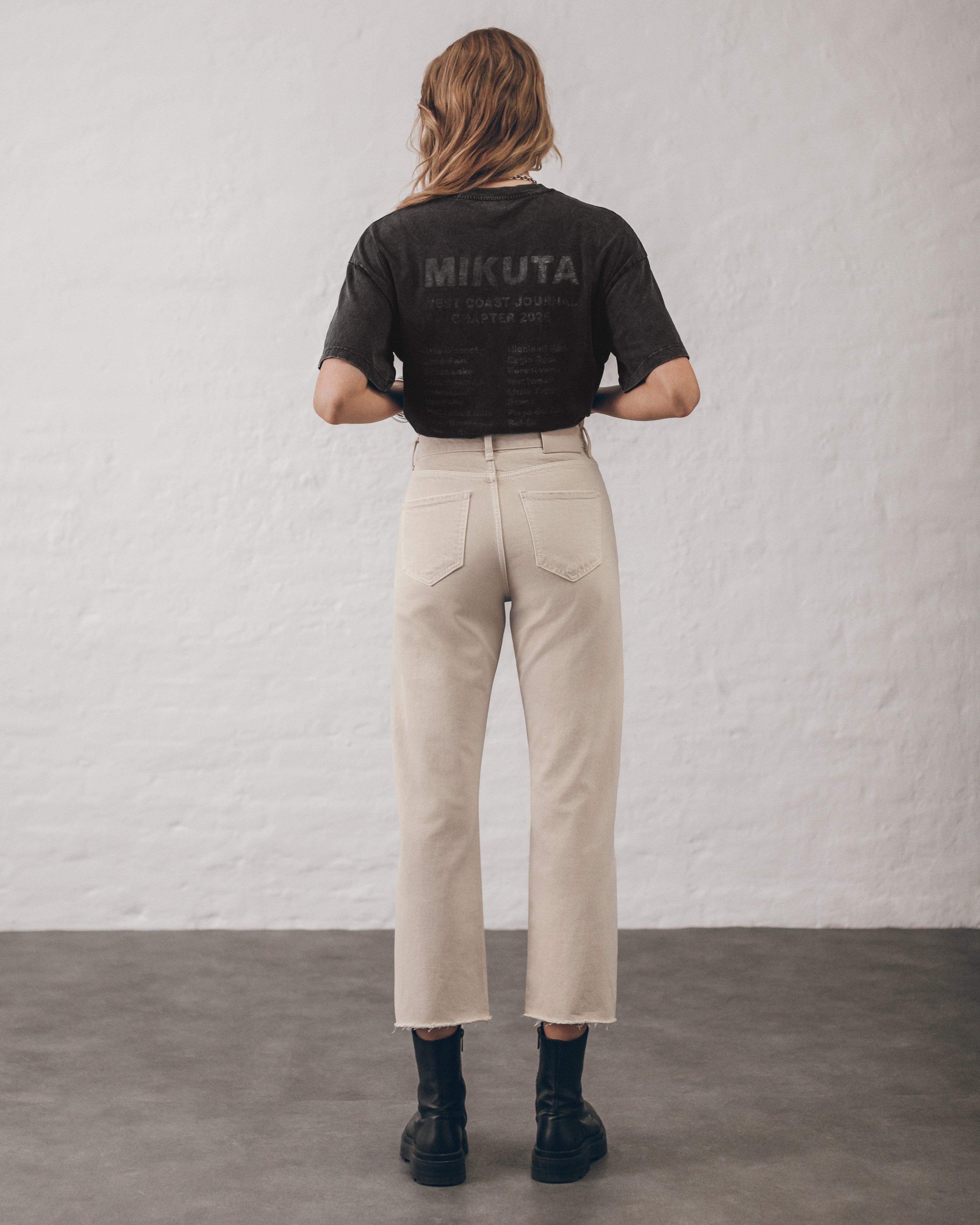 Los vaqueros cortos beige
