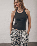 Los pantalones fluidos dálmata