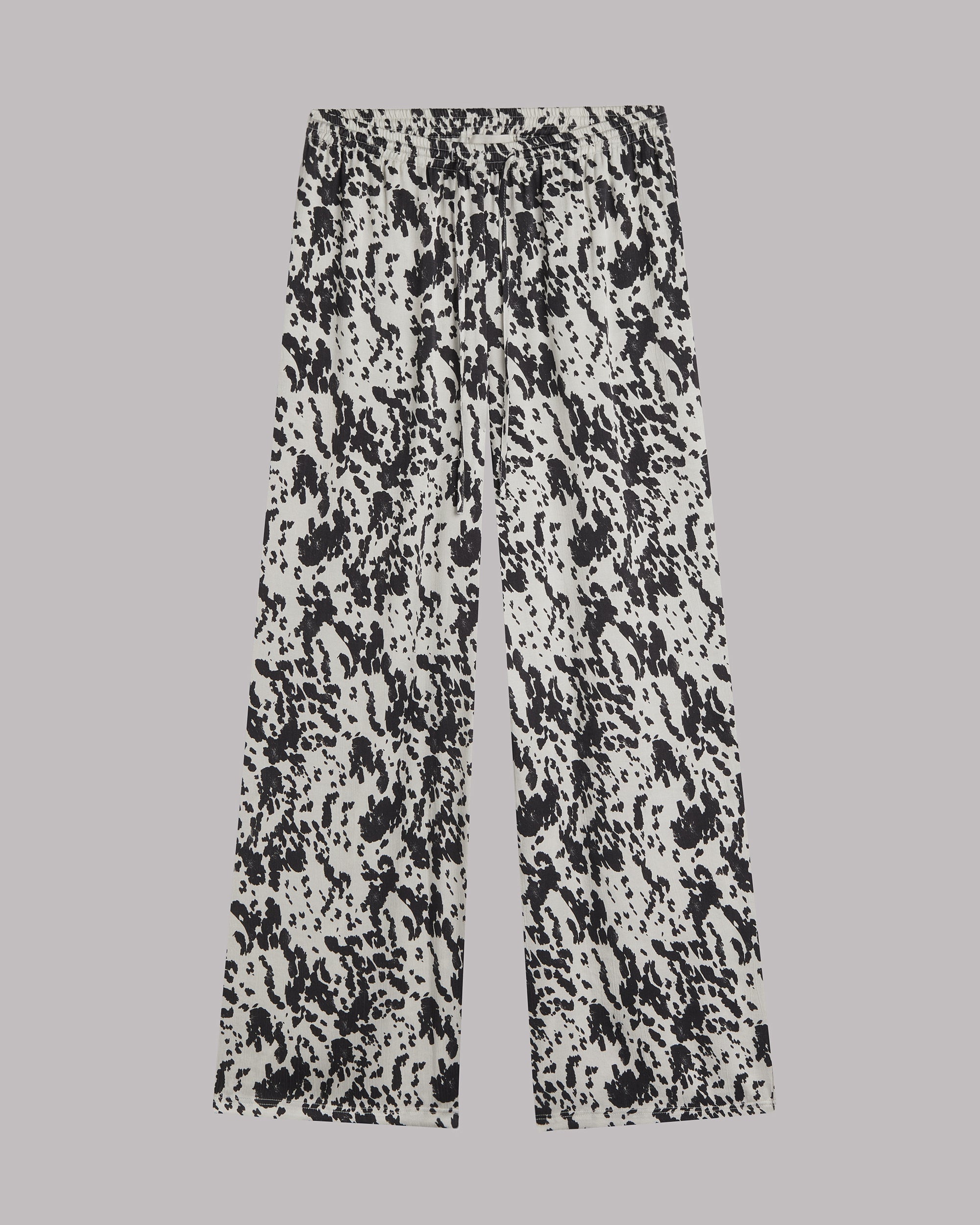 Los pantalones fluidos dálmata