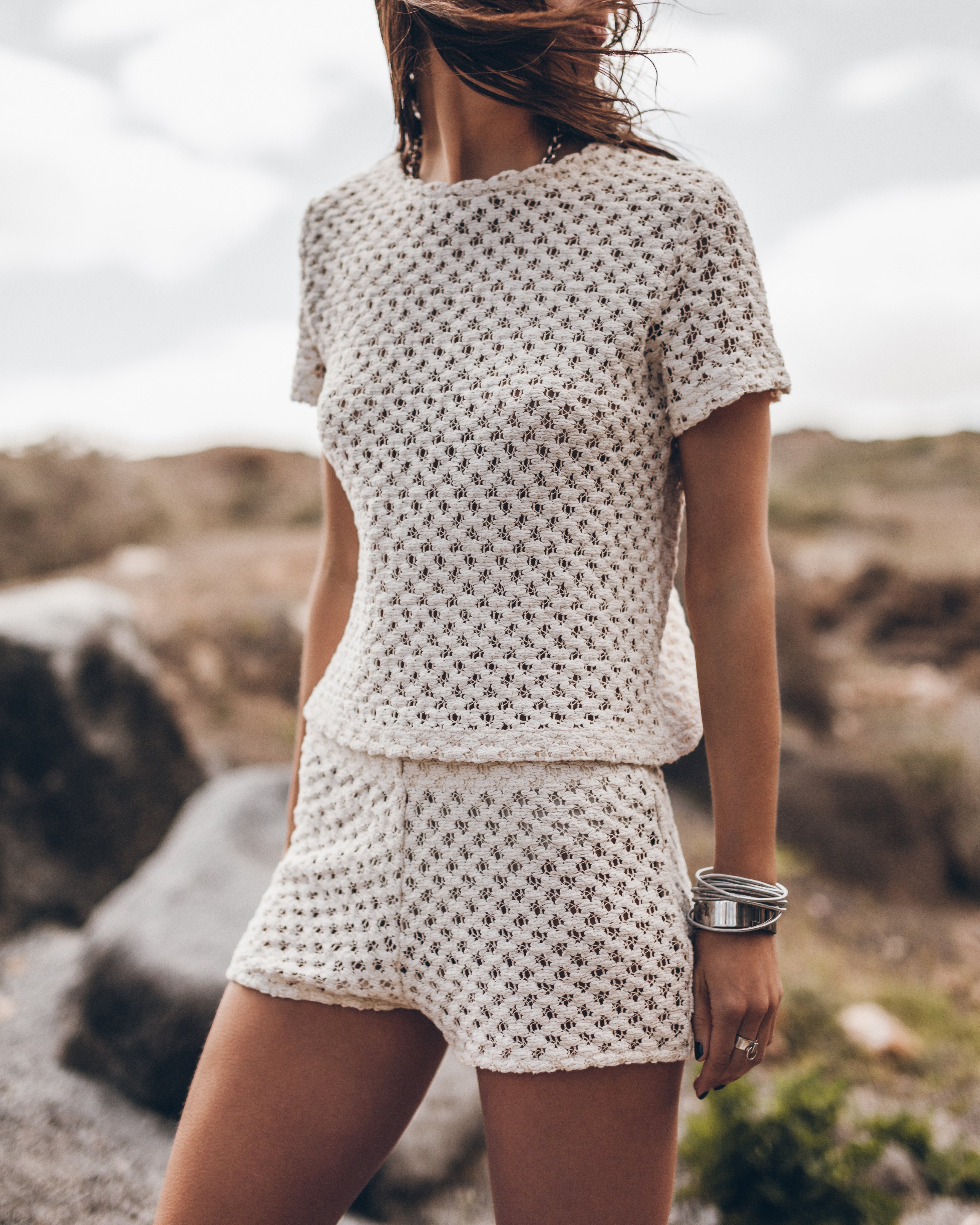 The Ecru Crochet Shirt The Ecru Crochet Shorts Desert California - Foto del producto