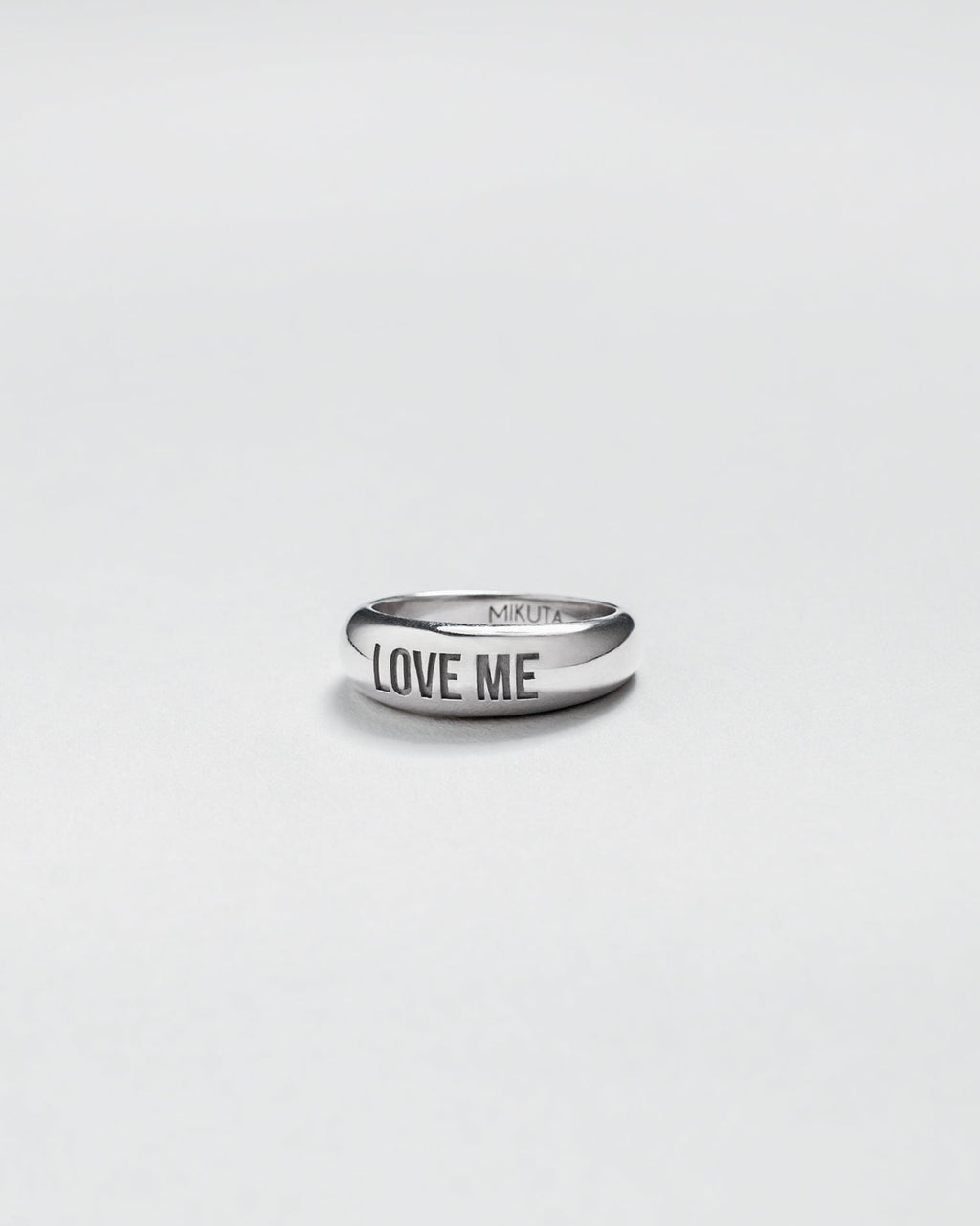 MIKUTA love me ring foto del producto - anillo de declaración romántica