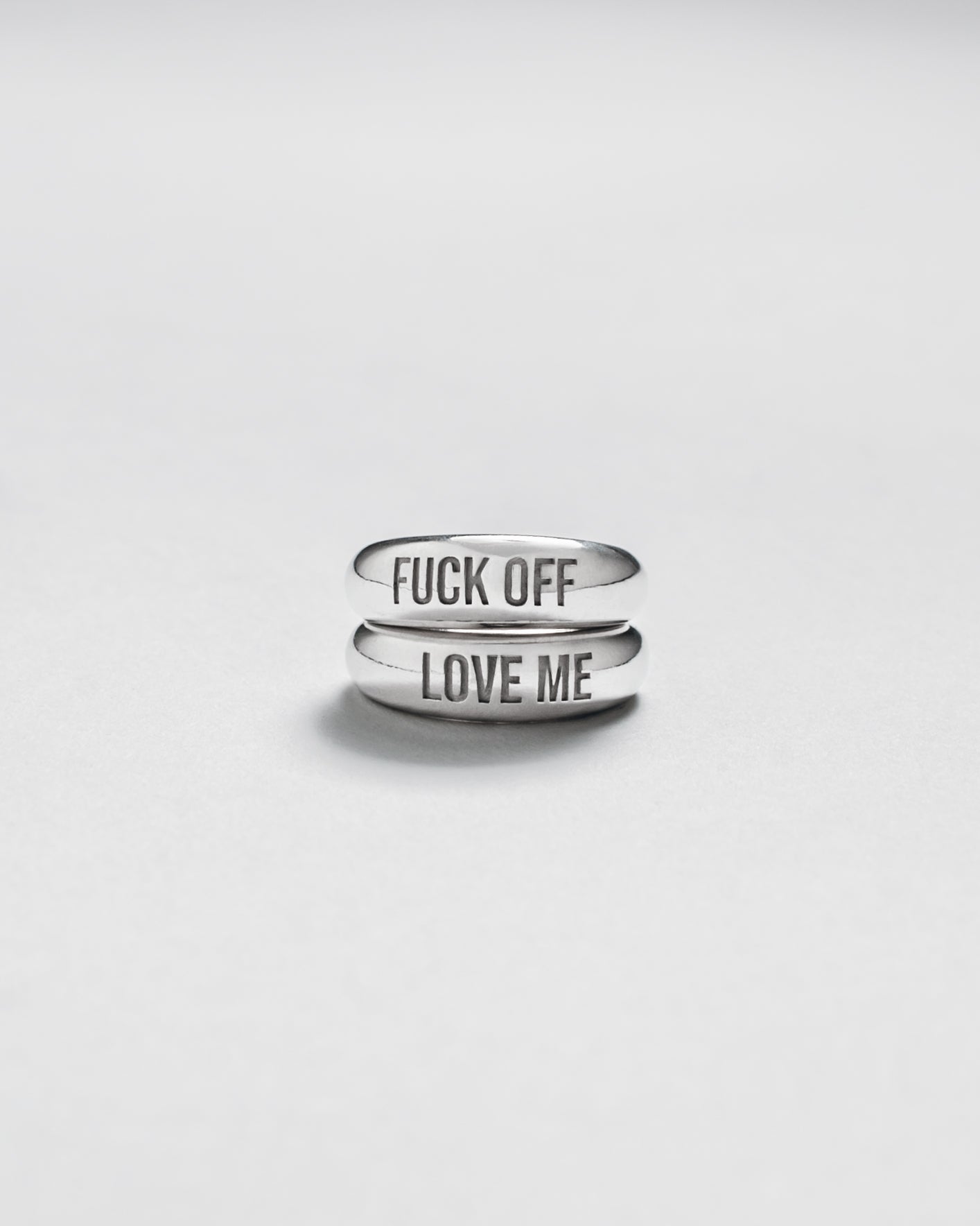 Anillo MIKUTA love me con estilo - pila de anillos románticos