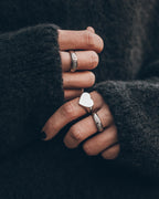 Ámame anillo apilado con varios anillos: capas de joyería de San Valentín