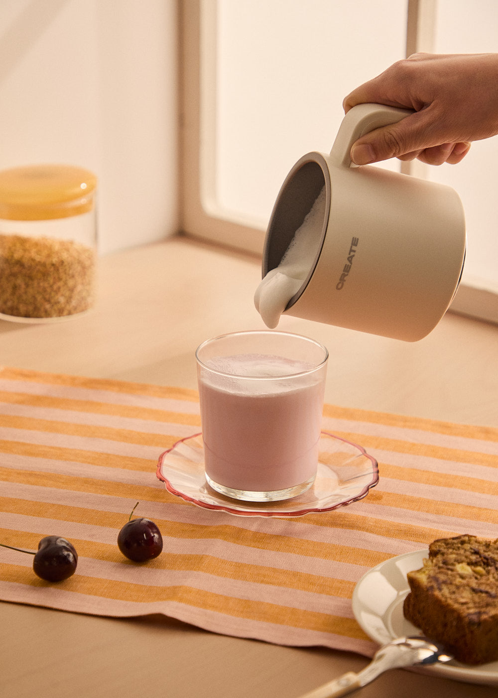 Milk Frother Studio Pro - Mousseur & Chauffe-Lait Compatible Lave-Vaisselle - Blanc Cassé