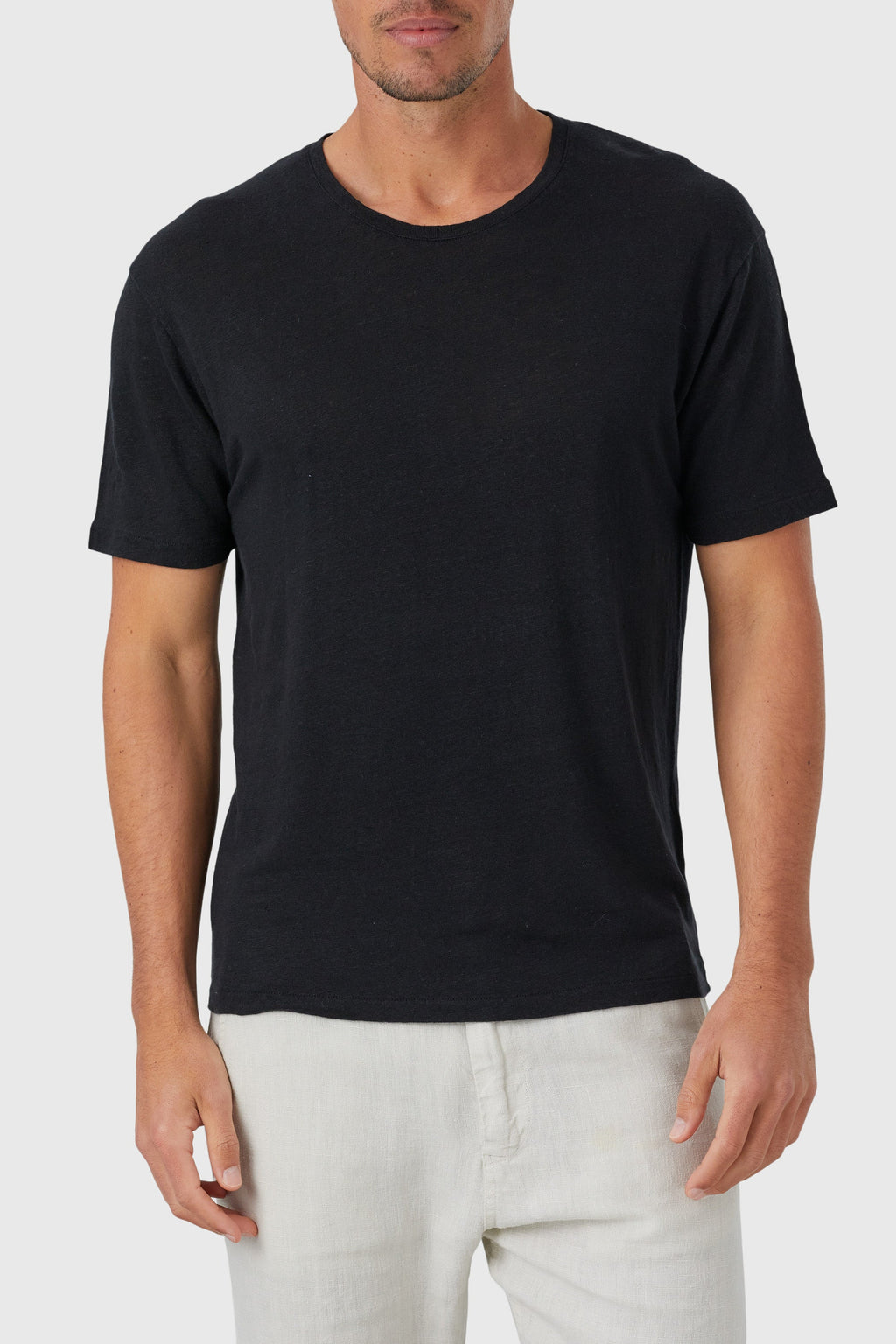 Mr Figui - Linene T-Shirt Black