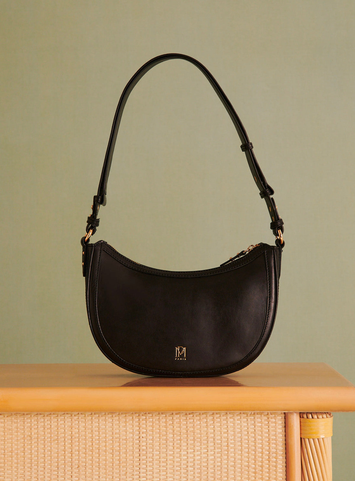 SAULA LEATHER HALF MOON BAG PETITE MENDIGOTE