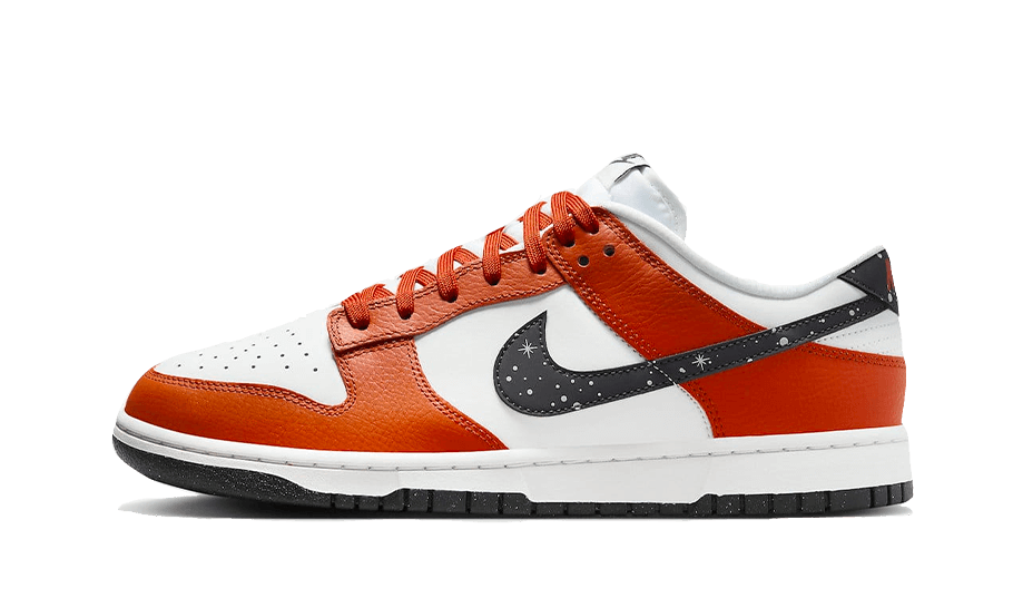 Nike - Dunk Low Starry Swoosh - Blanc