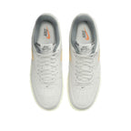 Baskets Air Force 1 '07 LX - Gris