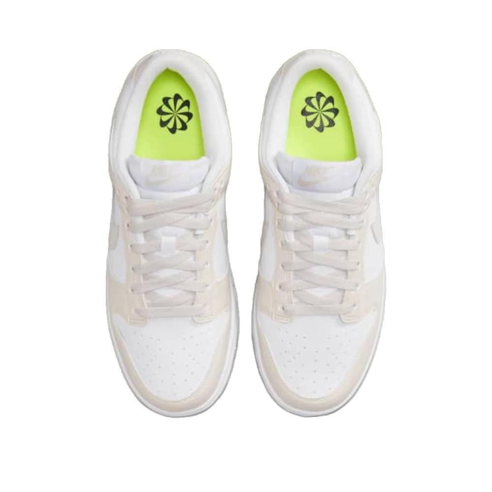Dunk Low Next Nature Trainers - White