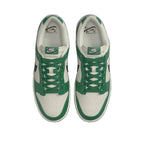 Dunk Low Retro SE Sneakers - Beige