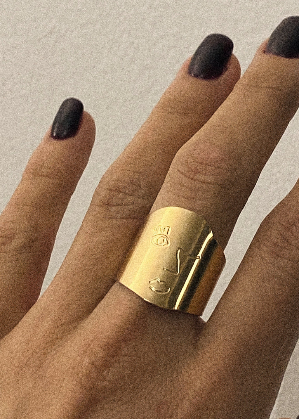 Nikita-ring