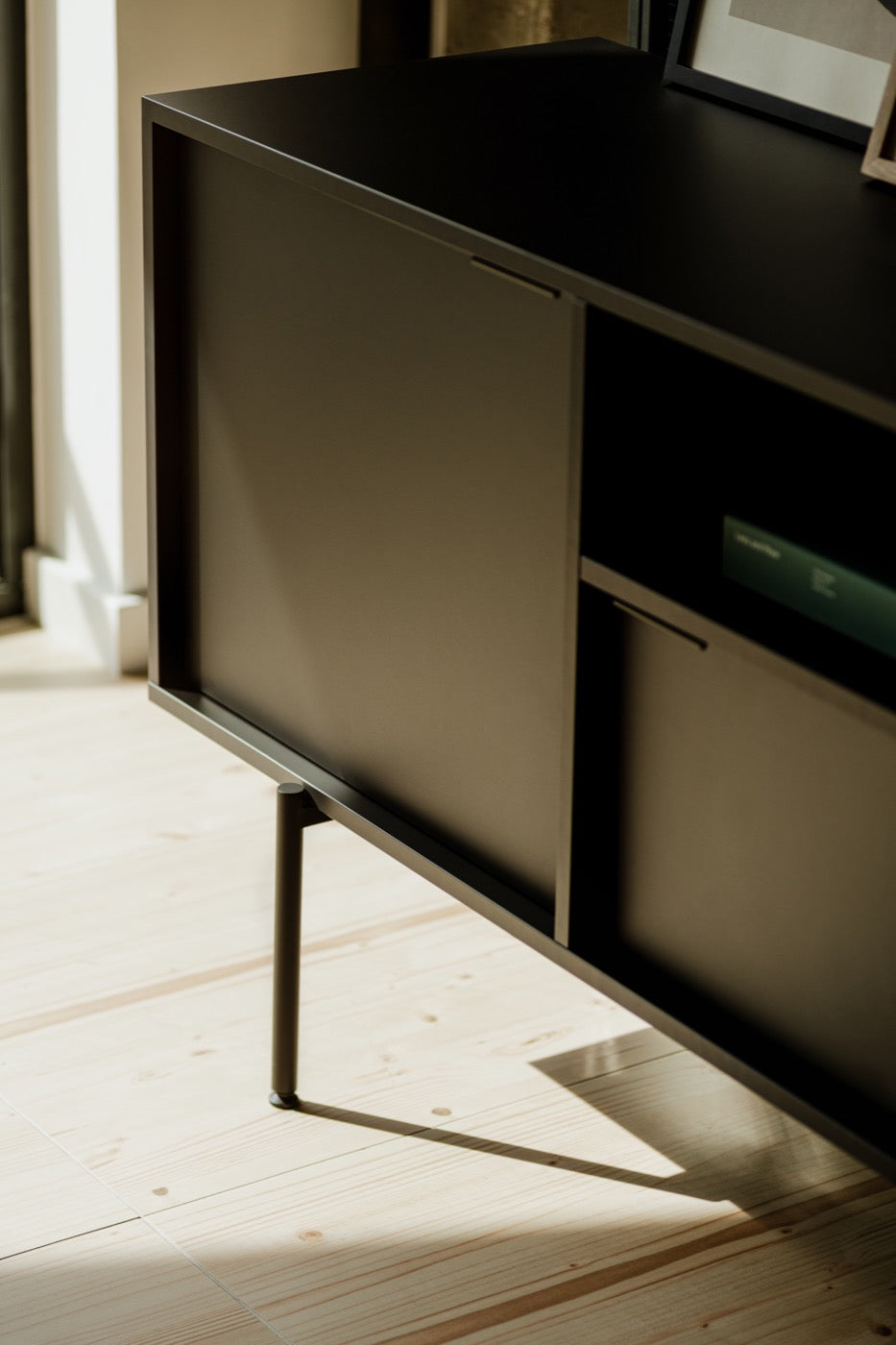 Bau Sideboard - Vulcano Black