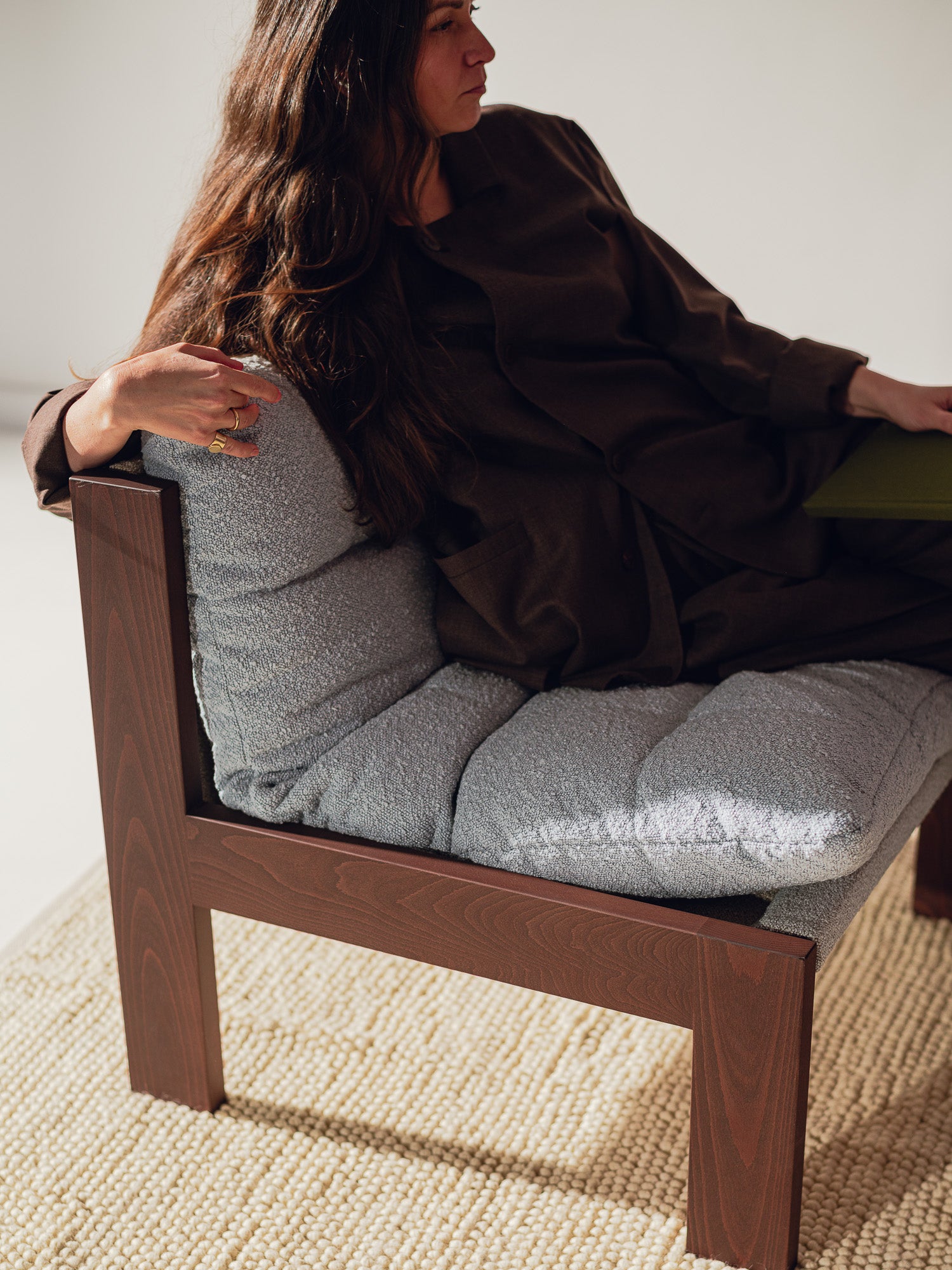 Huno - Sillón Lounge - Cocoa Brown & Baby Blue Bouclé