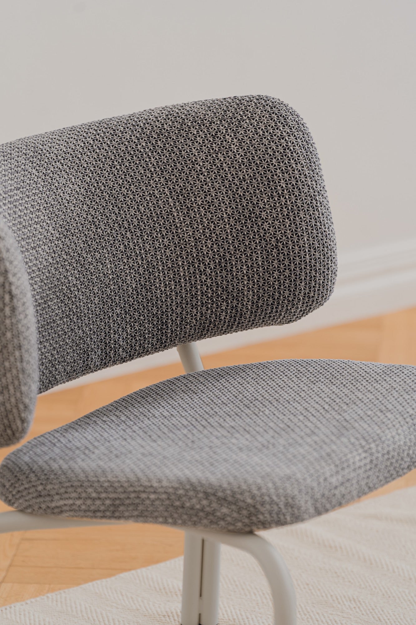 Sillón Kei - Black & Grey Mélange