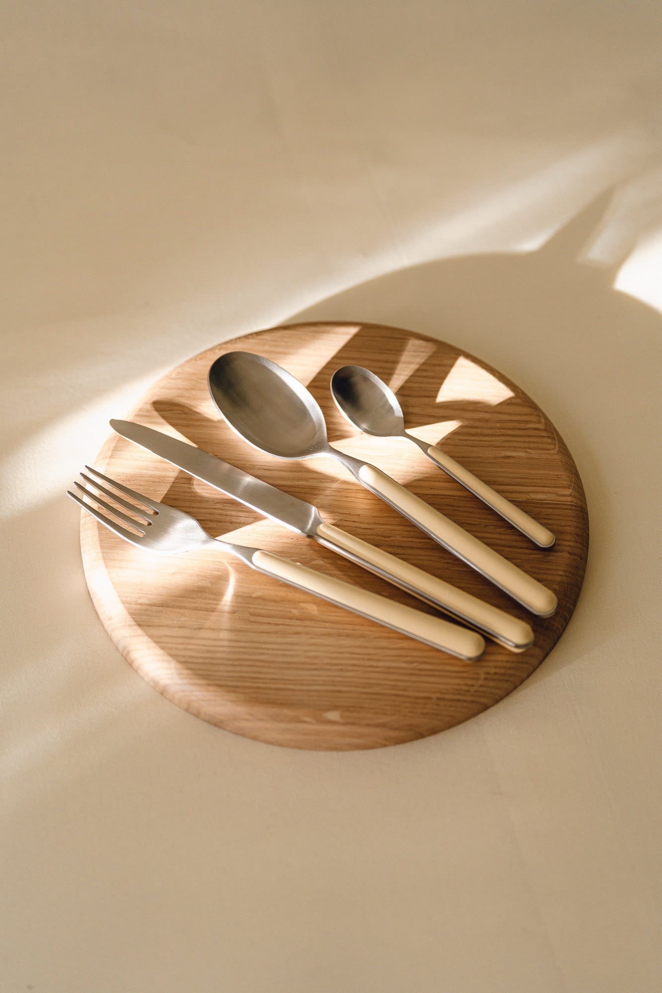 Noli 4-Piece Cutlery Set - 1 Person - Butter Yellow