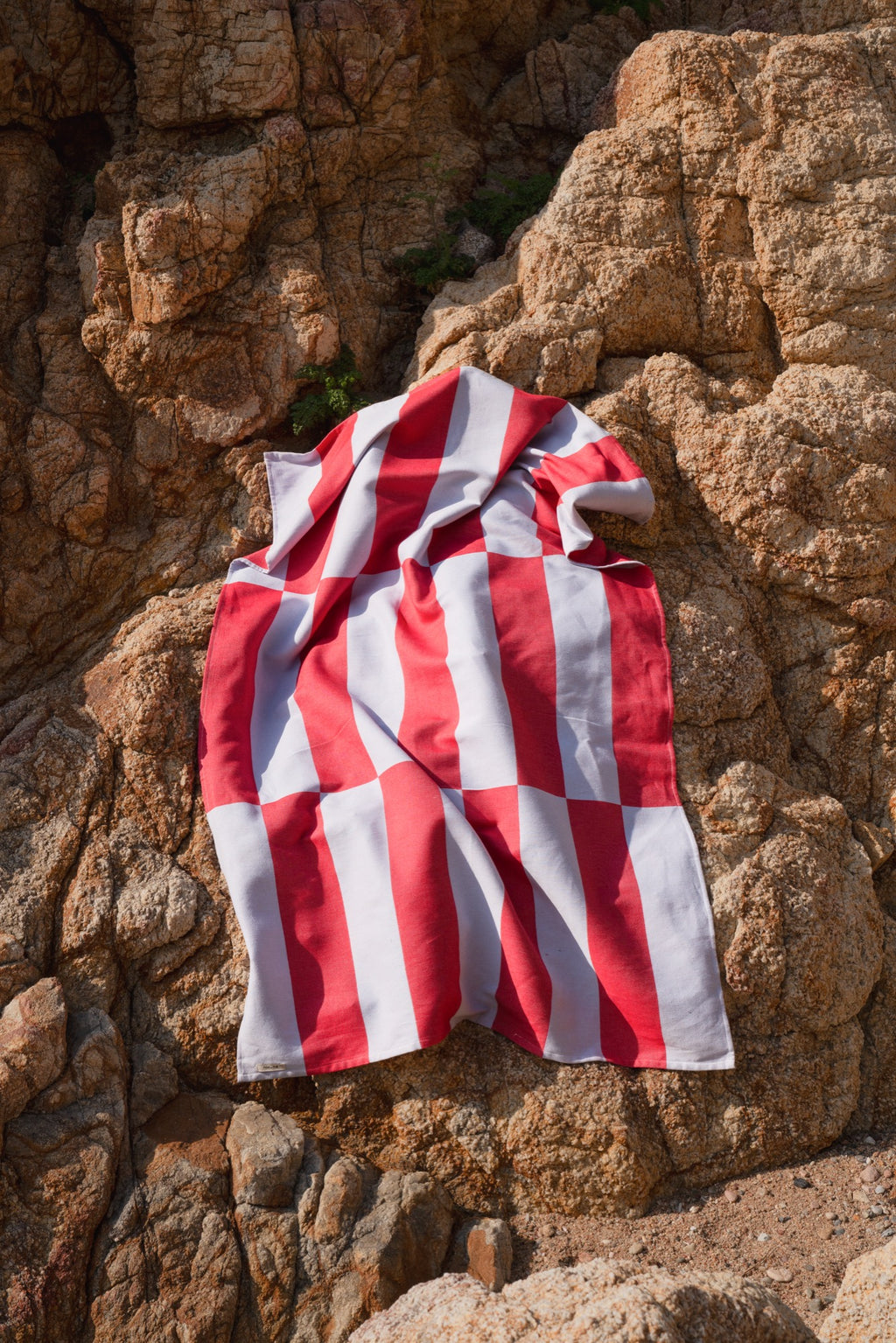 Su Beach Towel - Baby Blue & Red