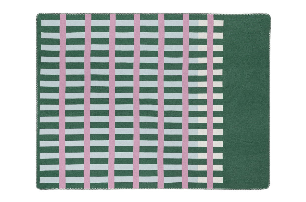 Onu Plaid - Forest Green & Lilac Fluff